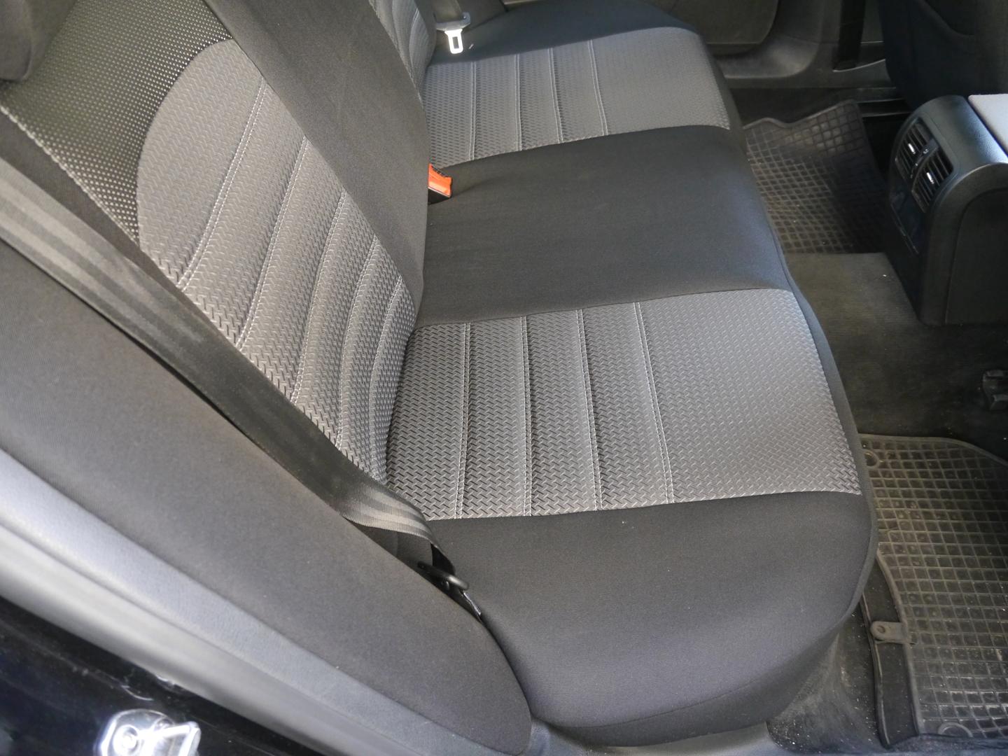 Housses de siège protecteur pour Chevrolet Captiva No1